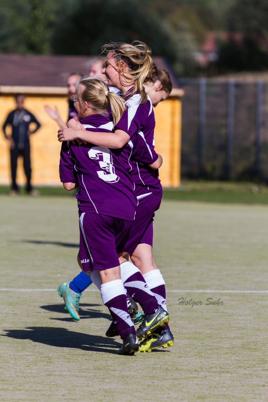 Bild 107 - B-Juniorinnen FSC Kaltenkirchen - TSV Sderbrarup : Ergebnis: 2:0